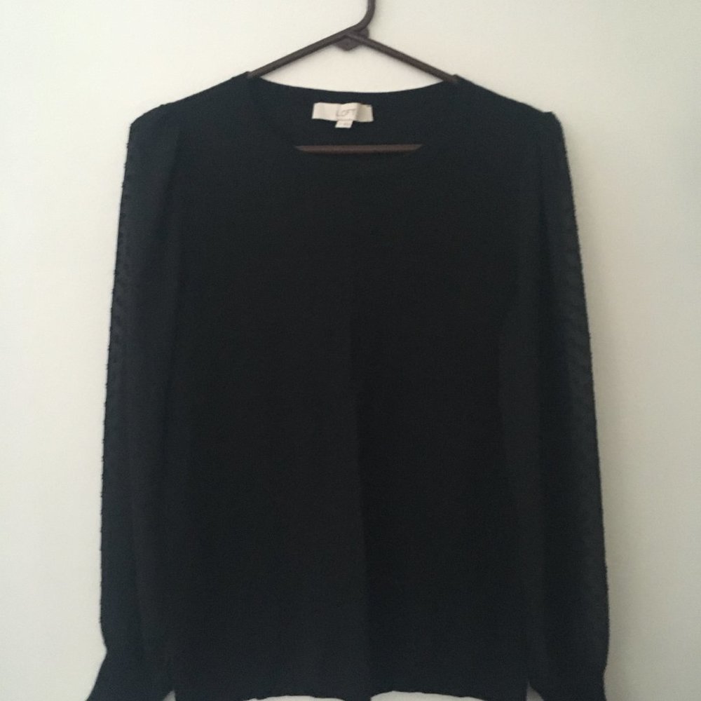 Loft Clip Dot Sleeve Sweater